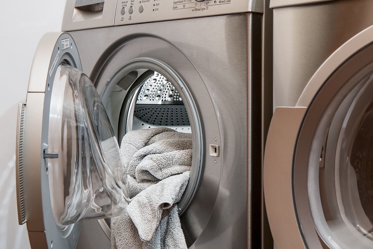 Jak utrzymać pralkę w czystości i bez uszkodzeń